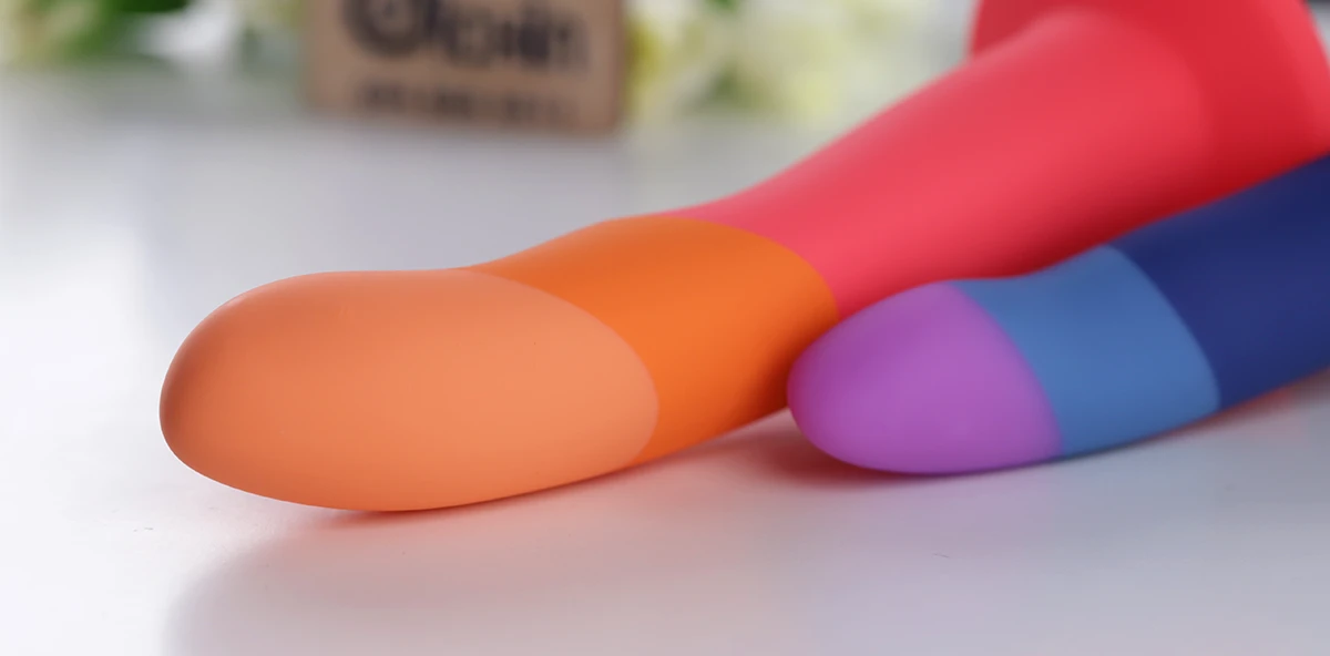 Dương vật giả ROMP silicone mềm mịn gắn tường siêu thực