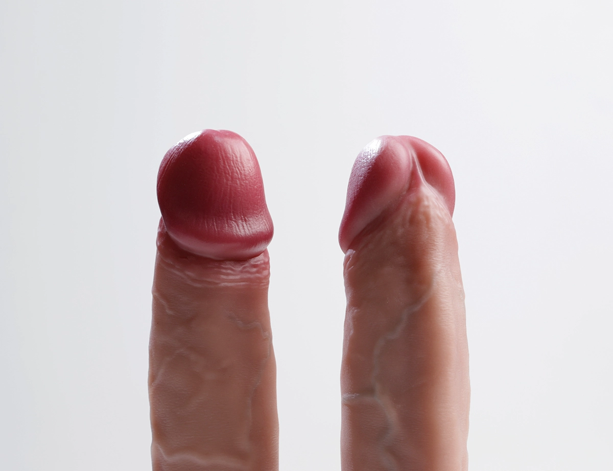 Lovetoy Sliding Skin Pro II 8 inch dương vật giả mềm mại trượt mượt