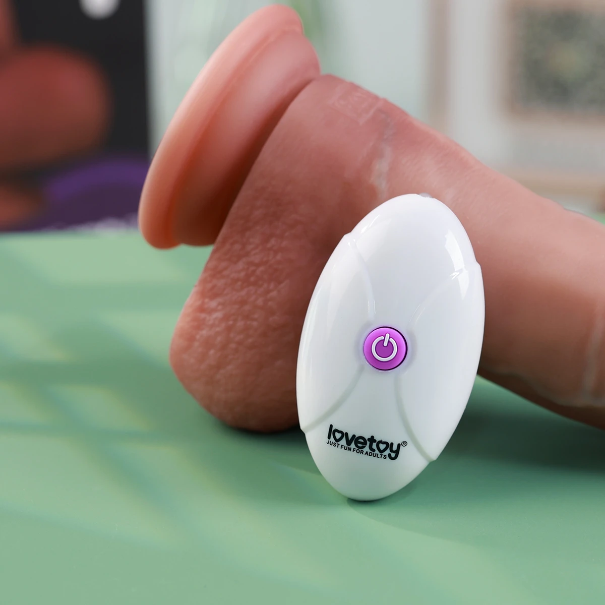 Lovetoy Sliding Skin Pro II 8 inch dương vật giả mềm mại trượt mượt