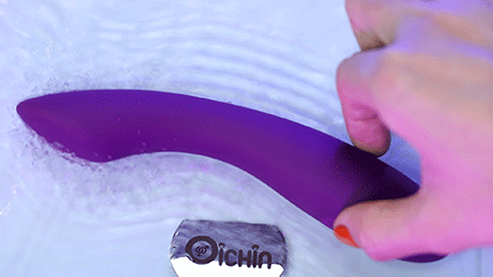 SVAKOM AMY 2 Curved Intelligent Silicone Vibrator G-Spot Stimulation