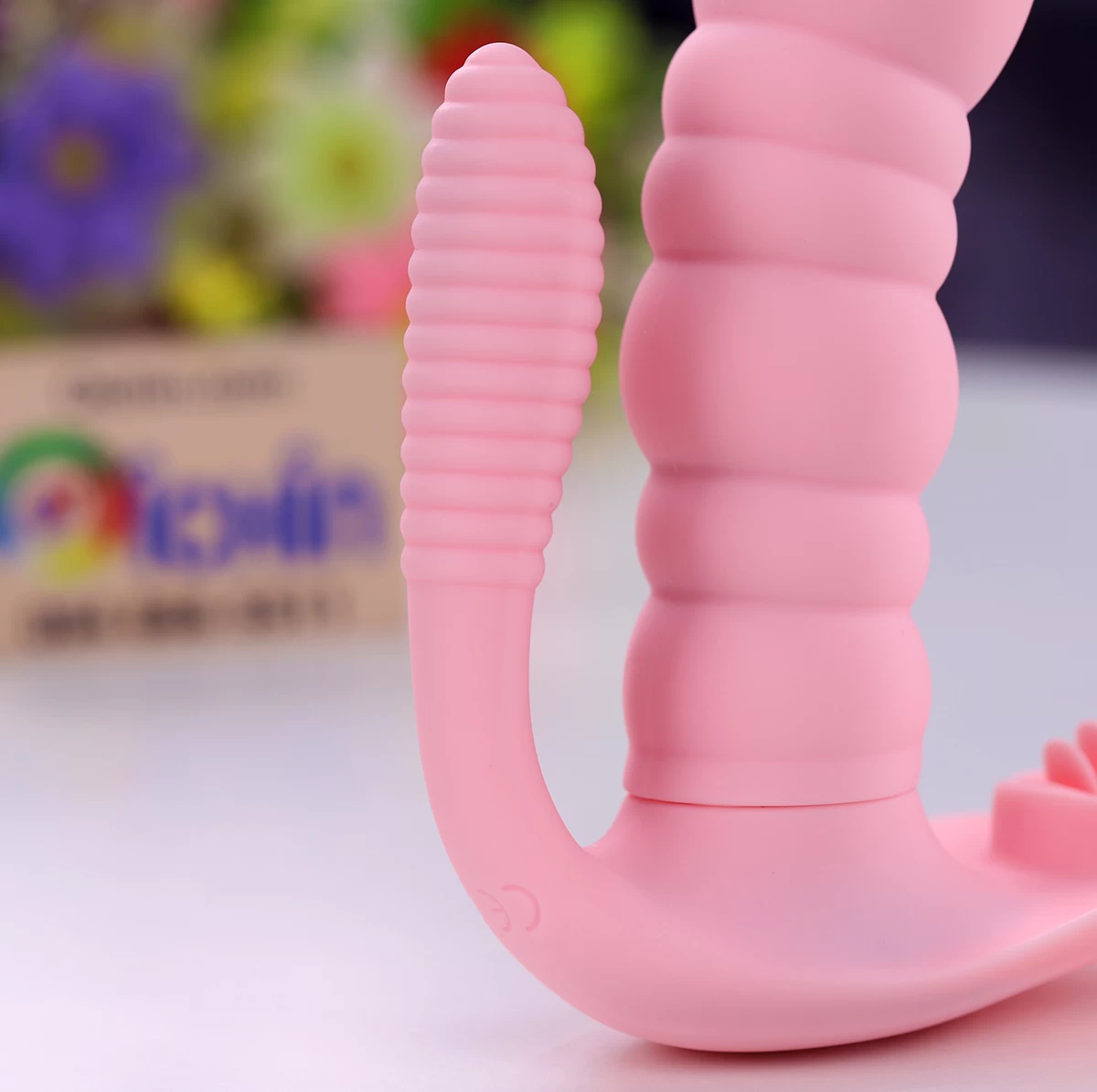 Secwell Caterpillar máy rung liếm 3 điểm kích thích cực mạnh Secwell Caterpillar máy rung liếm 3 điểm kích thích cực mạnh