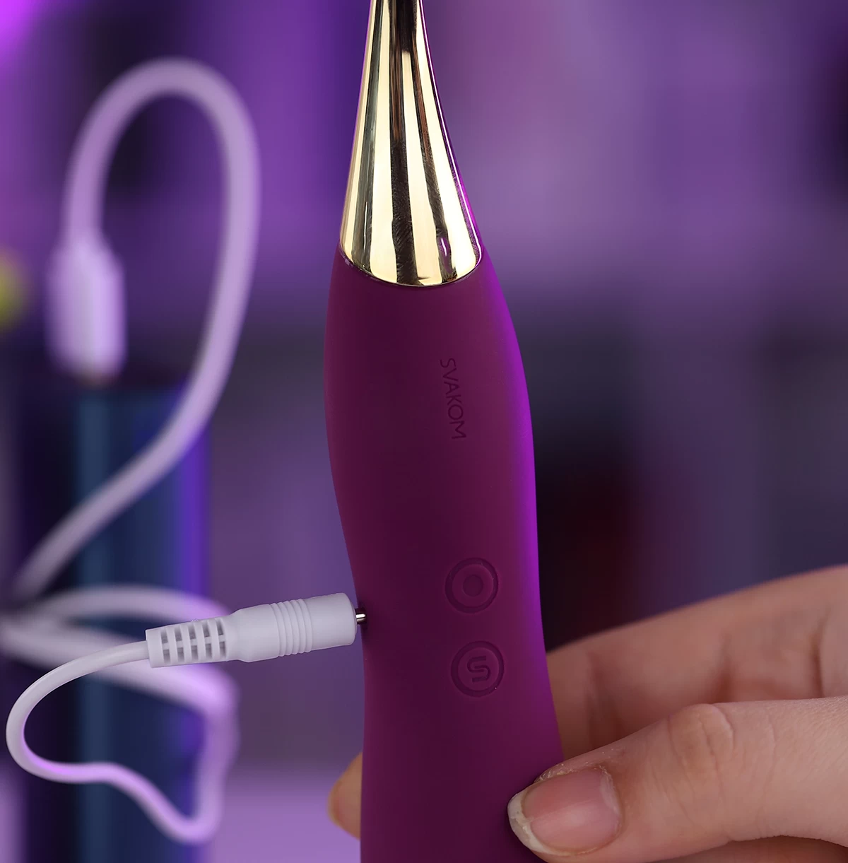 Svakom Beatrice máy rung 2 đầu đa điểm cao cấp hấp dẫn giá tốt