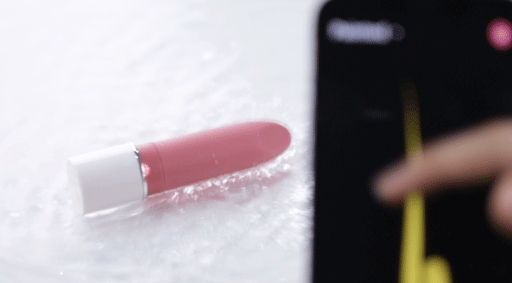 Magic Lotos App-Controlled Smart Lipstick Vibrator Compact