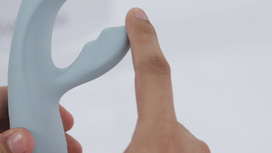 Svakom Chika Dual Stimulating Warming Vibrator for Women