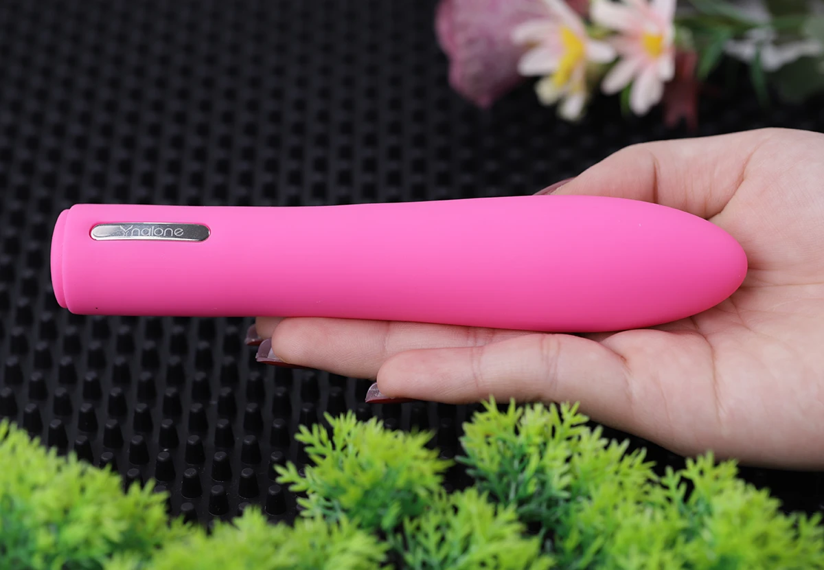 Nalone Iris máy rung 20 tần số siêu mạnh kích thích cực đã