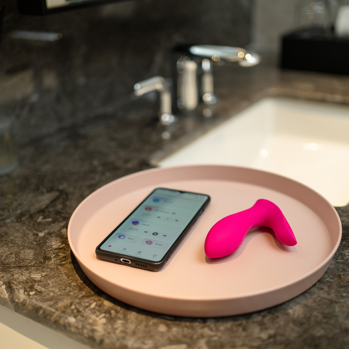 Lovense Flexer máy rung gắn quần chip điều khiển app xa tăng khoái cảm