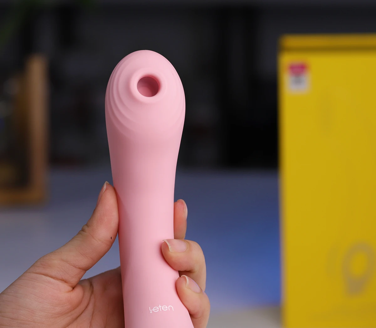 Leten G-Spot Sucking kích thích điểm G toả nhiệt sưởi ấm bán chạy Leten G-Spot Sucking kích thích điểm G toả nhiệt sưởi ấm bán chạy