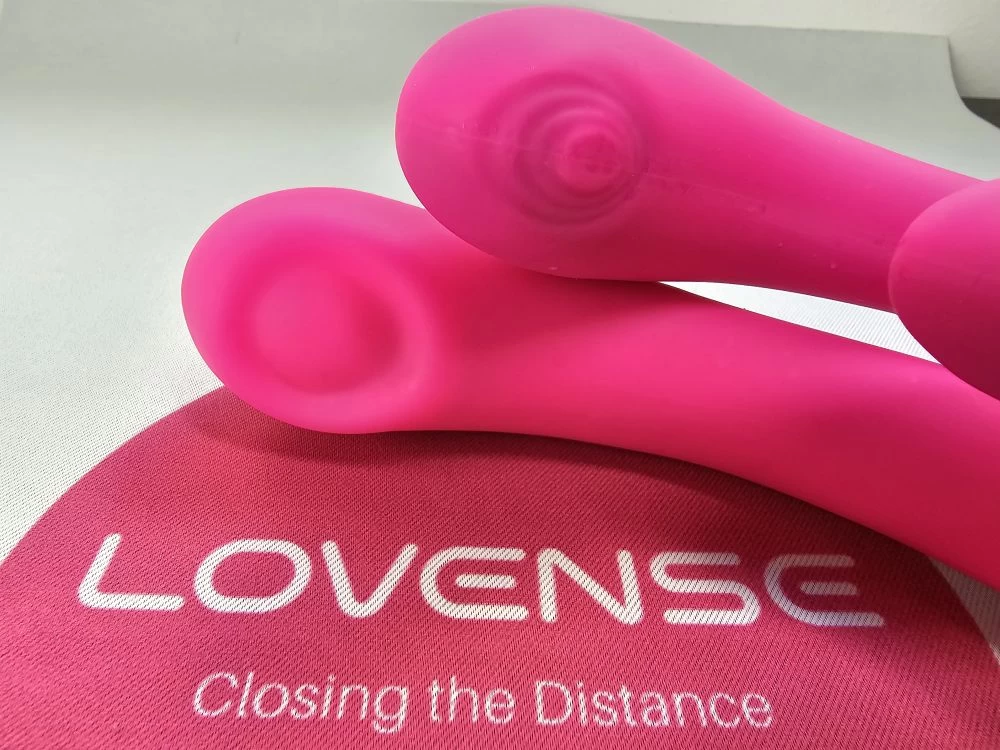 Lovense Osci 3 máy rung 2 đầu sưởi ấm kết nối App hiện đại tiện lợi