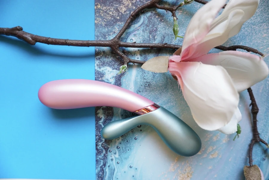 Satisfyer Hot Lover máy rung tai thỏ tỏa nhiệt kích thích mua ngay