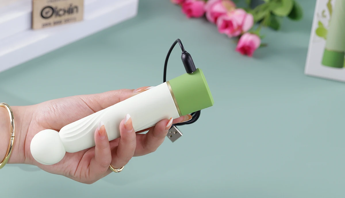 Tenga Iroha Rin+ máy massage 6 chế độ rung kích thích dịu nhẹ