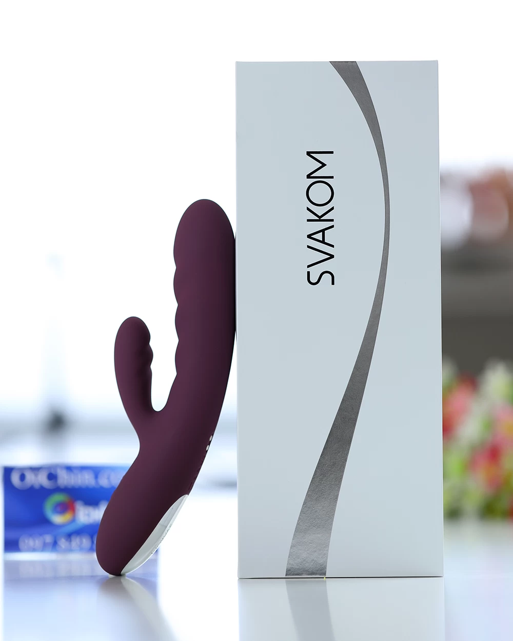 SVAKOM AVERY Máy Massage Rung Kép Thư Giãn Sảng Khoái