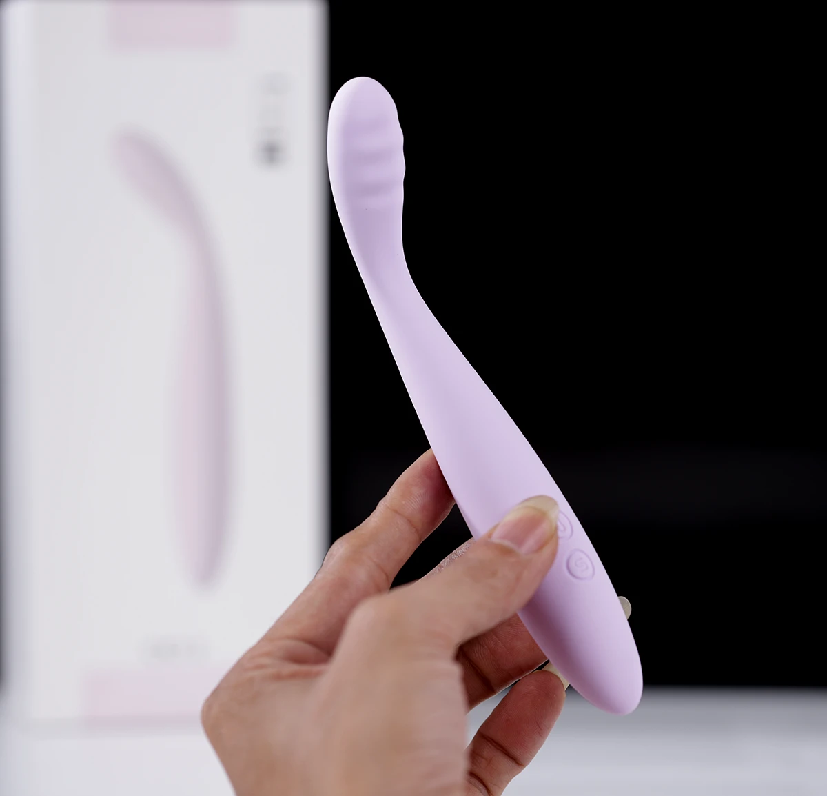 Svakom Cici 2 điều khiển qua app máy rung điểm G cao cấp