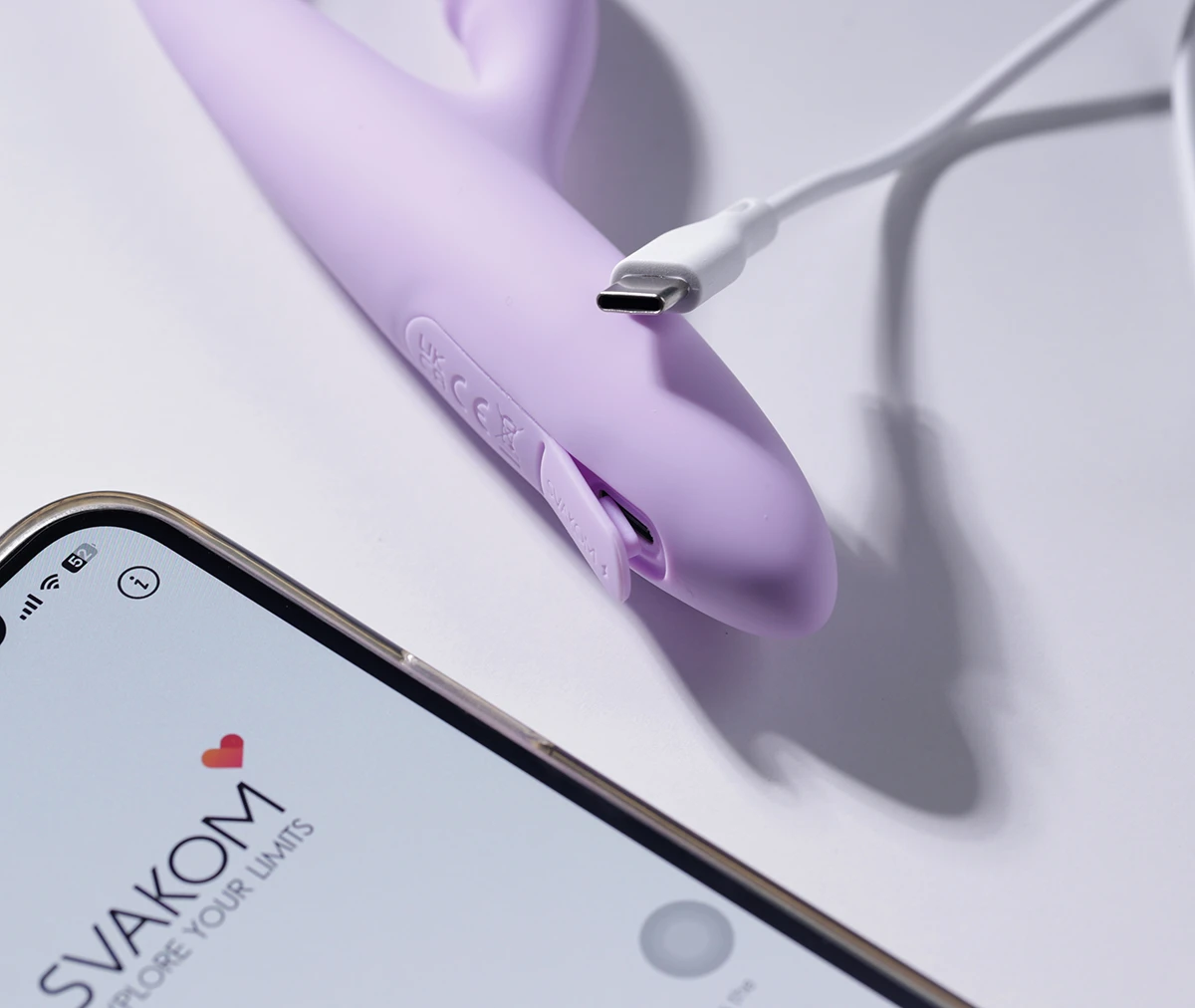 Svakom Cici Plus 2 Máy Massage Rung Kết Hợp App Tỏa Nhiệt Ấm Áp