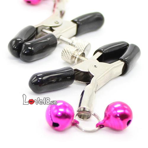 Bộ Kẹp Vú Đeo Bi Hưng Phấn Tăng Khoái Cảm Đồ Chơi Bạo Dâm