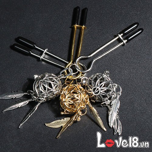Bộ kẹp vú bạo dâm phát sáng đèn Charm hấp dẫn, kích thích