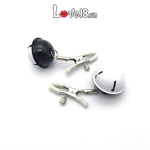 Bộ kẹp nhũ hoa bạo dâm có lục lạc kích thích