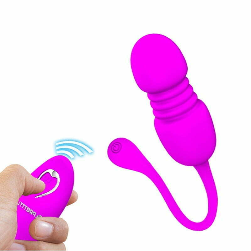 Trứng rung dương vật thụt lên xuống mạnh mẽ kích thích tột đỉnh