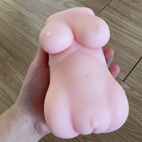 Búp Bê Tình Dục Silicon SHP1428 – Trải Nghiệm An Toàn Riêng Tư, Thỏa Mãn