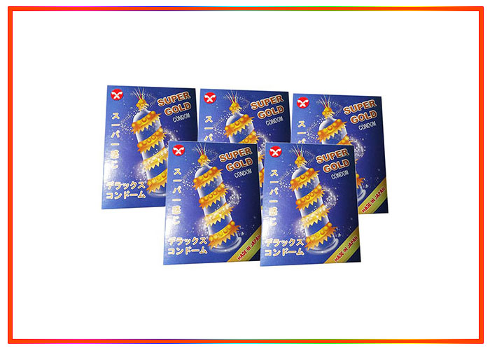 Textured stimulating spiked condom for new thrills