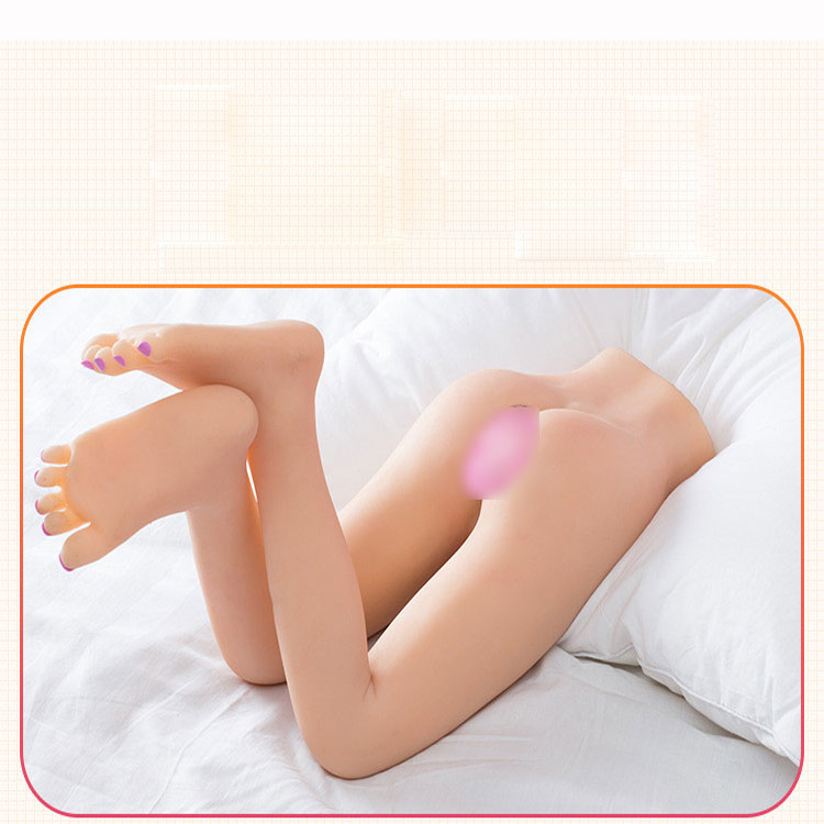 Búp bê silicon nửa người chân thực đẹp như gái thật