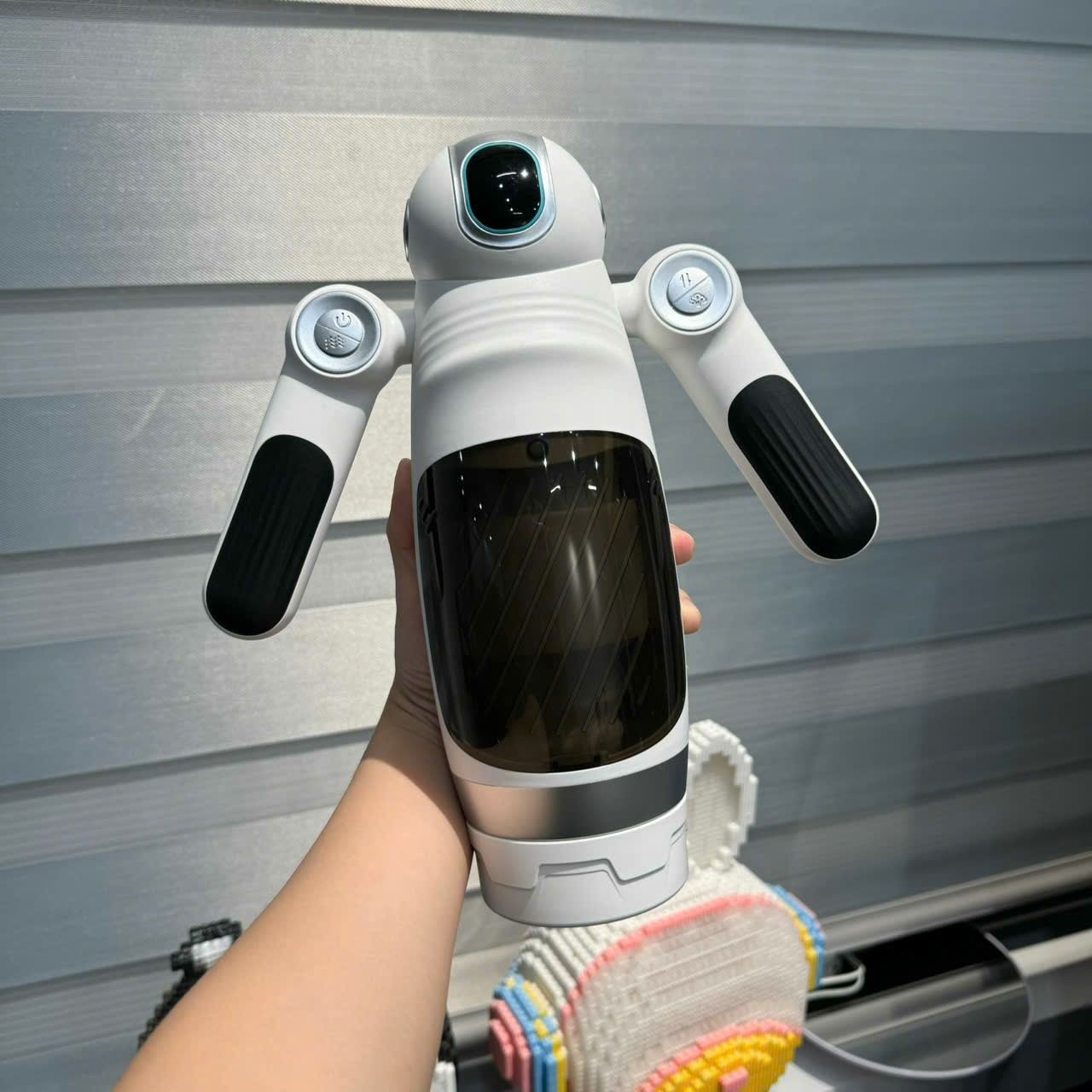 Máy bú mút nam tự động robot uy lực – Đồ chơi tình dục hot