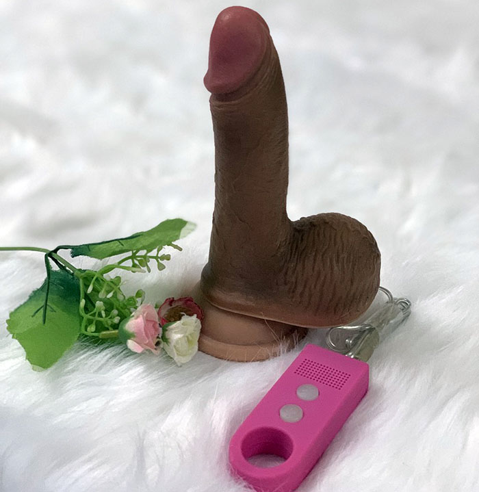Dương vật silicon mềm mại có rung Mr Luca khuyến mãi lớn