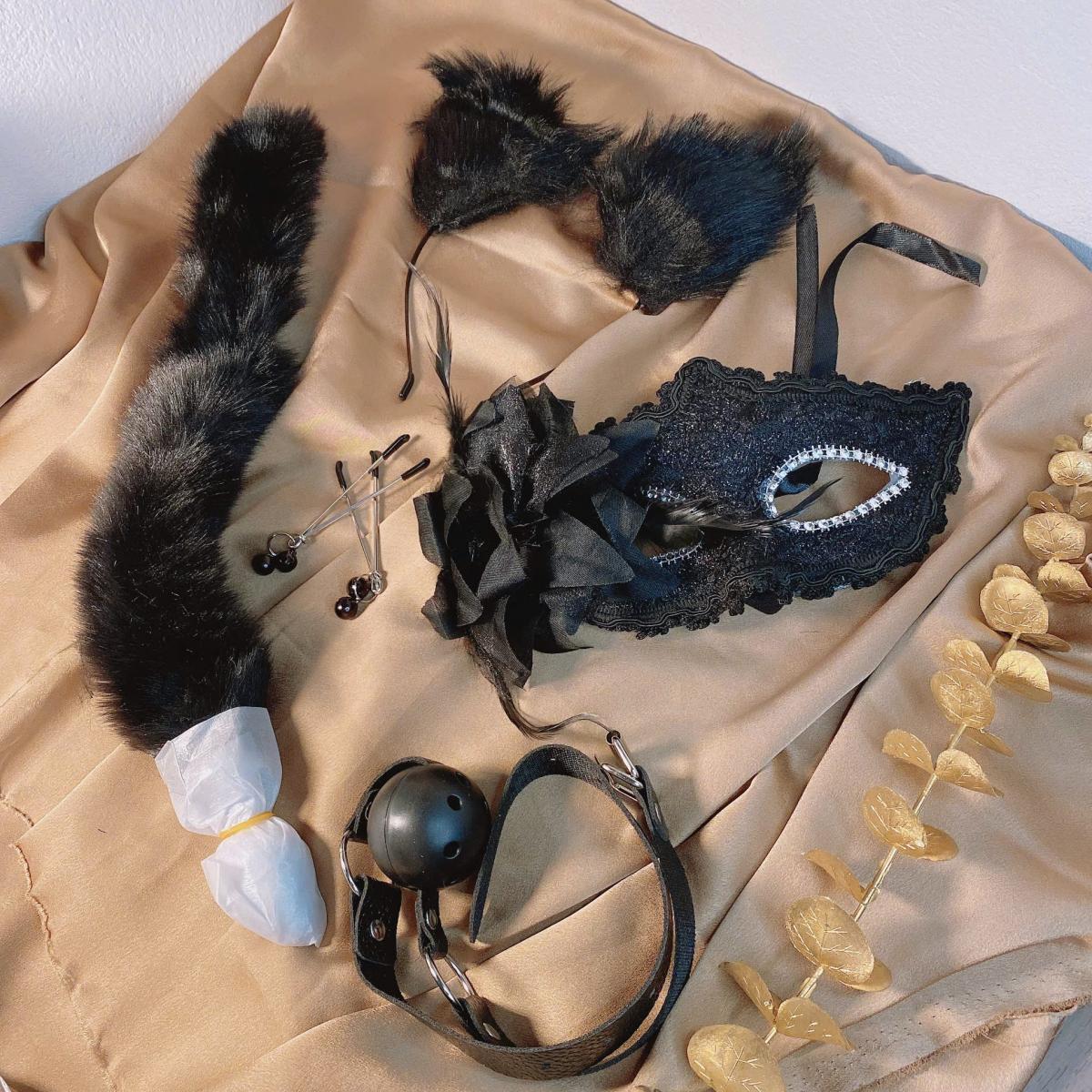 Cosplay hồ ly đa sắc siêu dễ thương hấp dẫn fan yêu thích