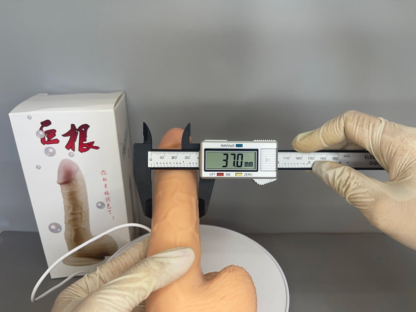 Dương Vật Giả Nhật Cao Cấp Rung Ngoáy Đế Hít Siêu Mạnh