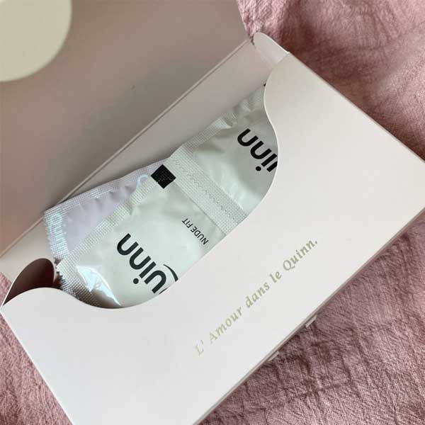 Bao cao su Quinn Nude Fit 49mm siêu mỏng chống tuột cảm giác thật